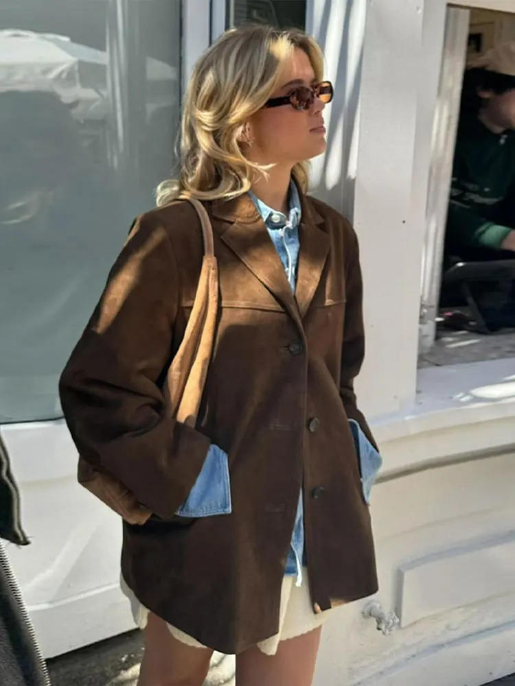 Oversized suede blazer women detail