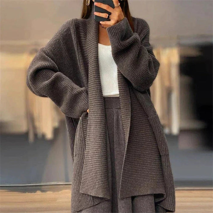 Knit cardigan women detail