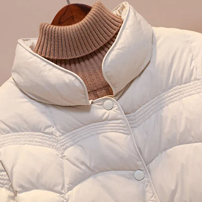 Lightweight quilted jacket women detail