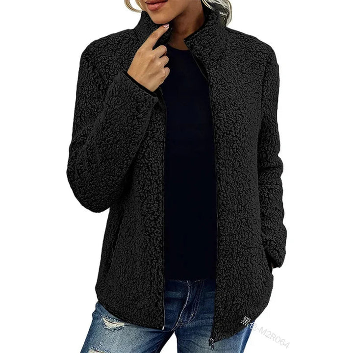 Fleece jacket women detail