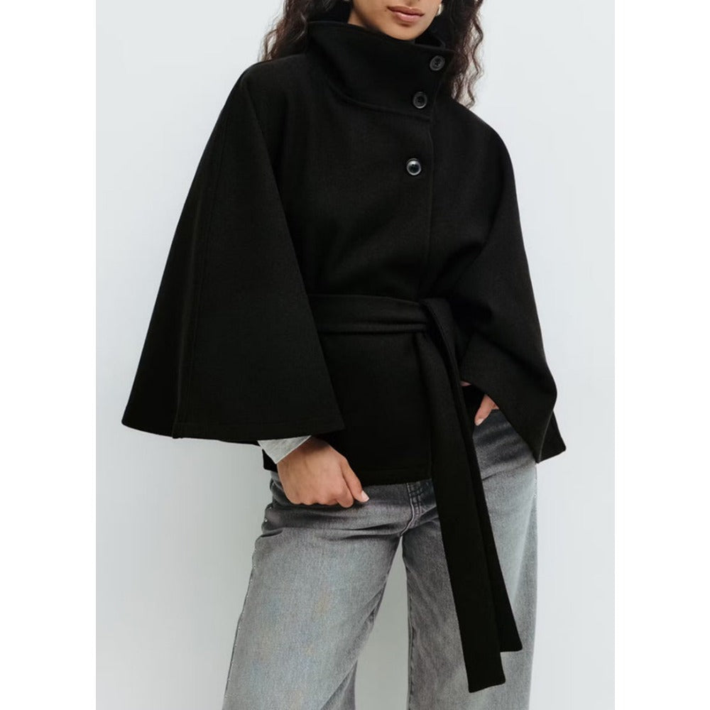 Cape coat women detail