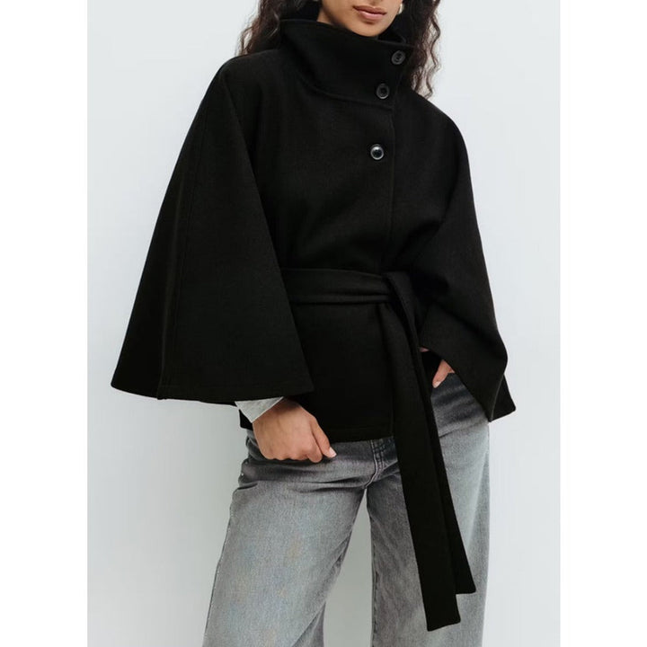 Cape coat women detail