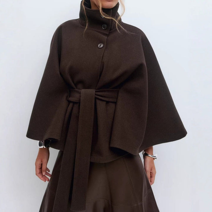 Cape coat women detail