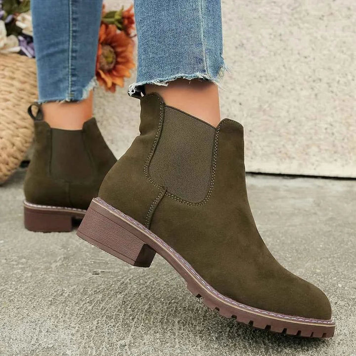 Classic Chelsea Boots with Elastic Side Gussets and Cushioned Insole