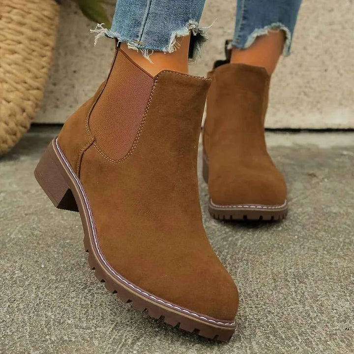 Classic Chelsea Boots with Elastic Side Gussets and Cushioned Insole